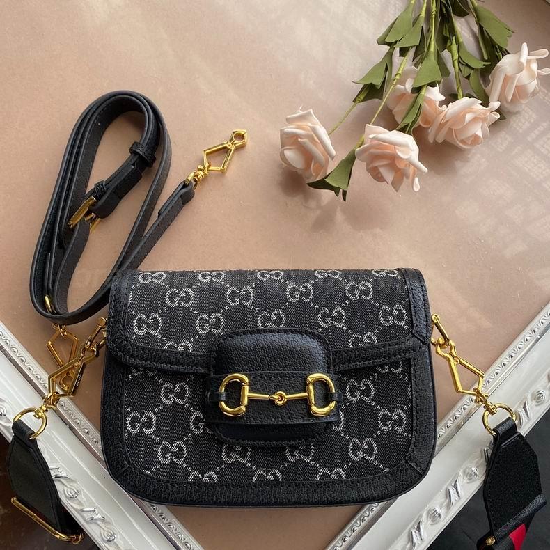 Gucci Handbags 319